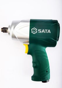 1/2"轻型复合材料气动冲击扳手 ; 02139